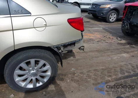 2011 Chrysler 200 Touring from USA, damaged, VIN 1C3BC1FB5BN500731